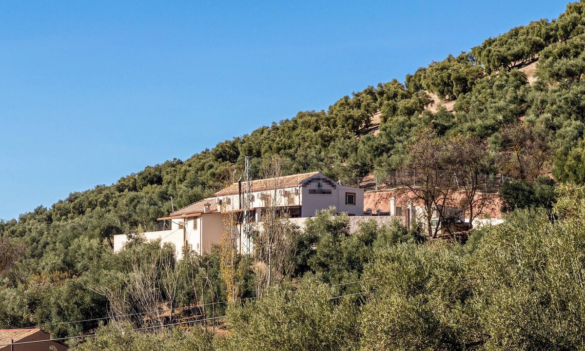 Villanueva de Algaidas House | Spend a relaxing family vacation in this vacation home in a beautiful rural location.