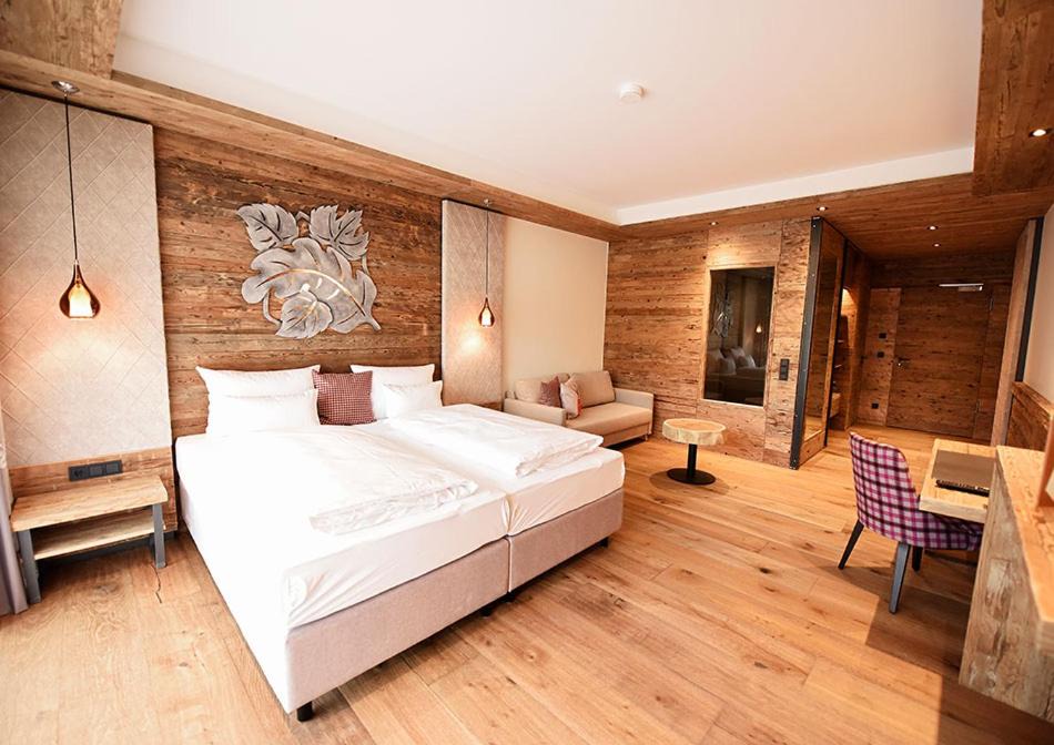Weibersbrunn Hotel | Spessart-Lodge