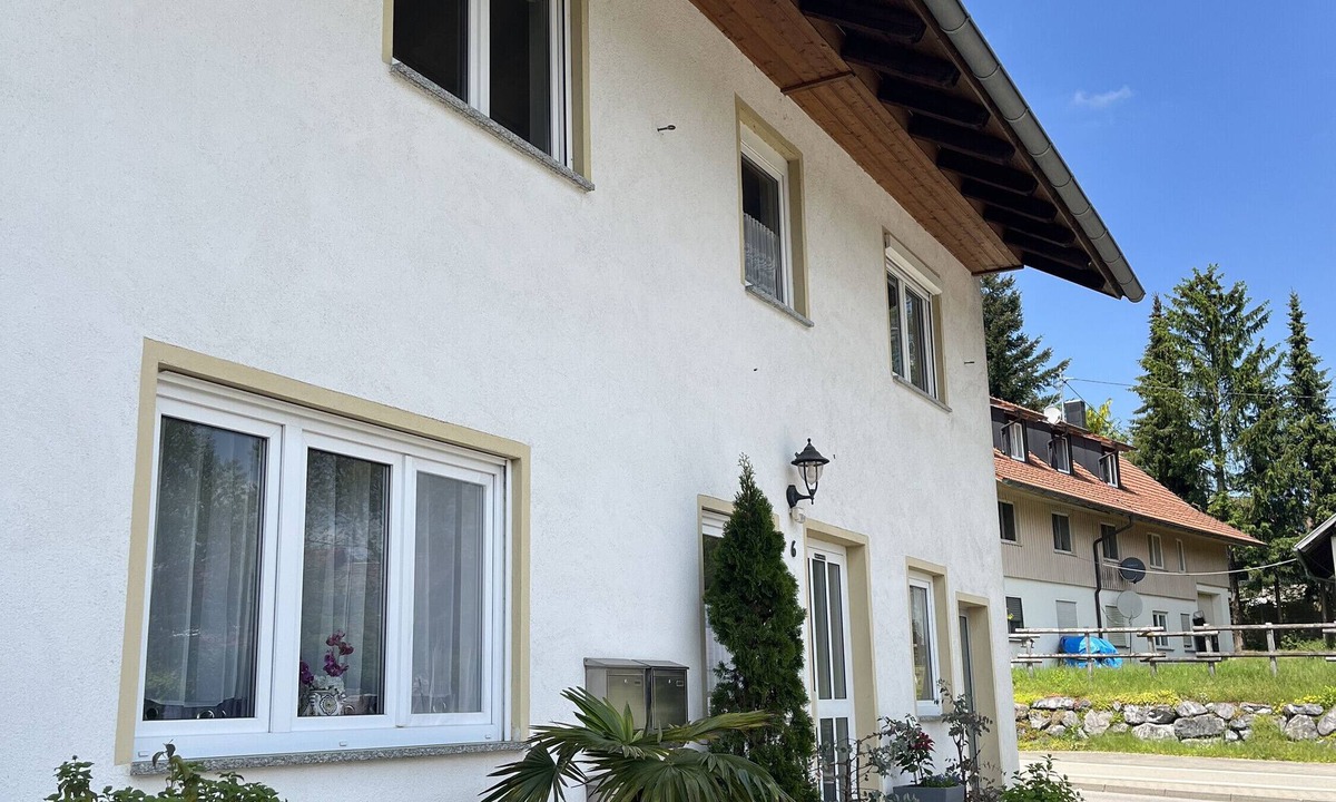 Neukirch Apartment | Studio Apartment 'Jung 1' with Mountain View and Wi-Fi