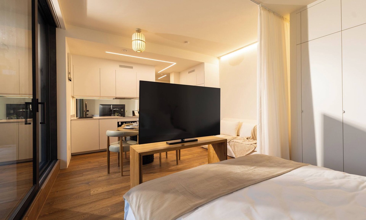 Volksgartenviertel Apartment | Studio ZEN-Oase, Luxurious, Quiet, City Center for Business or Holiday, 40 m2