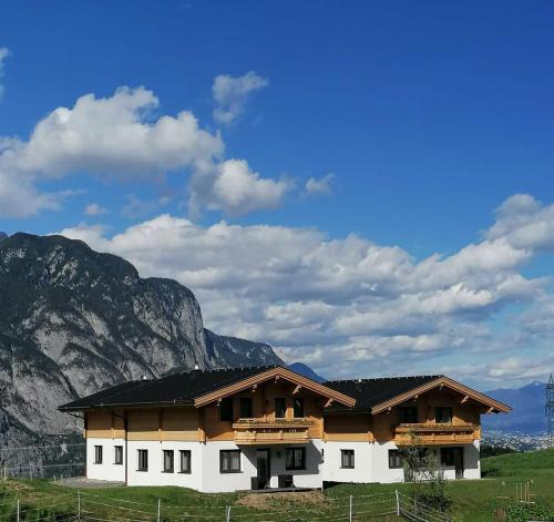 Oberperfuss Ski Chalet | Studler Hofchalets