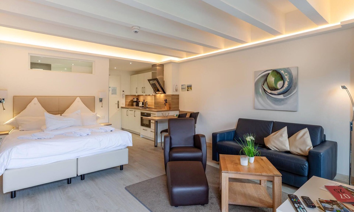 Prora Apartment | Stunning apartment in Binz with outdoor swimming pool