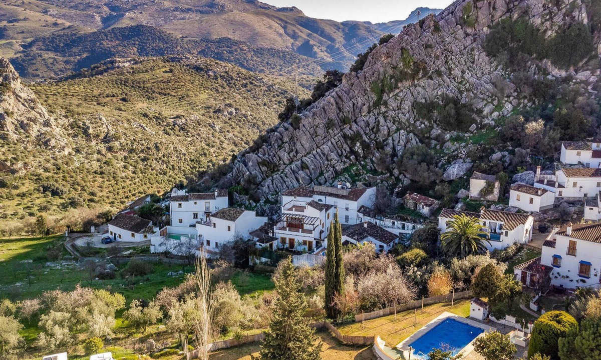 Montejaque House | Stunning home in Montejaque with WiFi