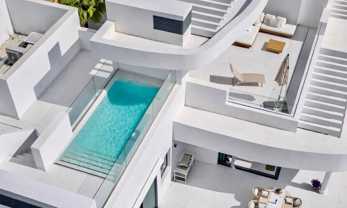 Ojen Apartment | Stunning Penthouse with Panoramic Sea & Mountain Views Near Marbella