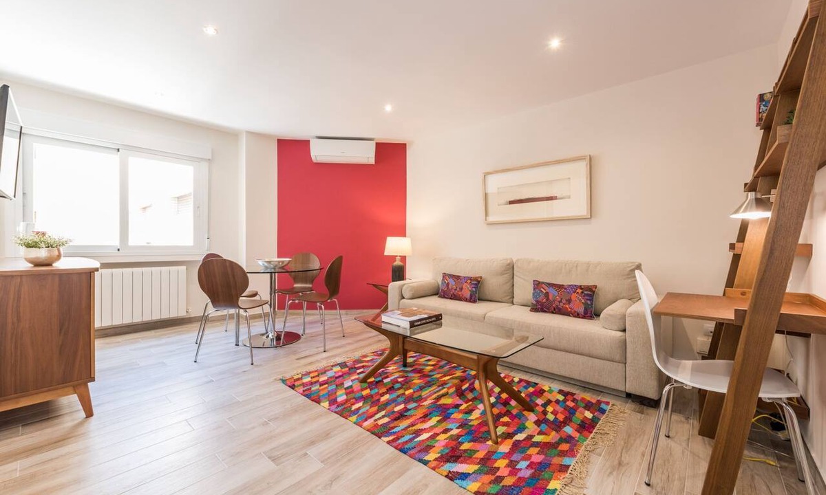 Goya Apartment | Stylish 1-Bed Apartment in Salamanca, Madrid