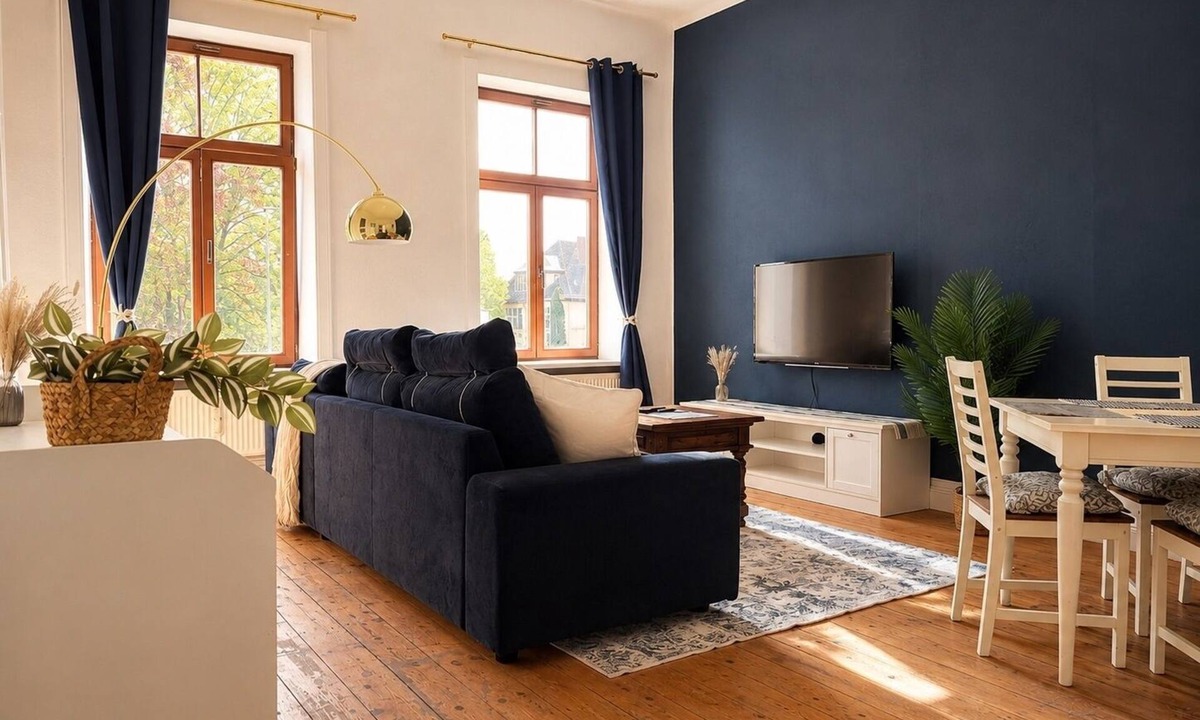 Wismar Apartment | Stylish old building in the center of Wismar's old town for up to 6 people!