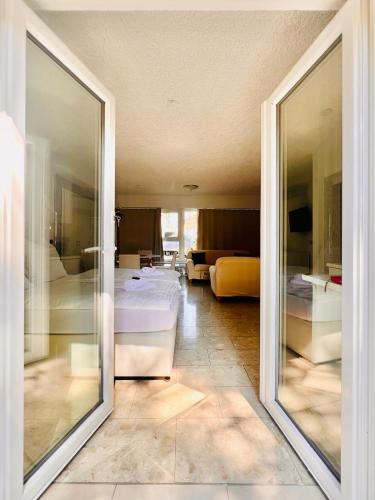 Neustadt an der Waldnaab Apartment | Suite 3