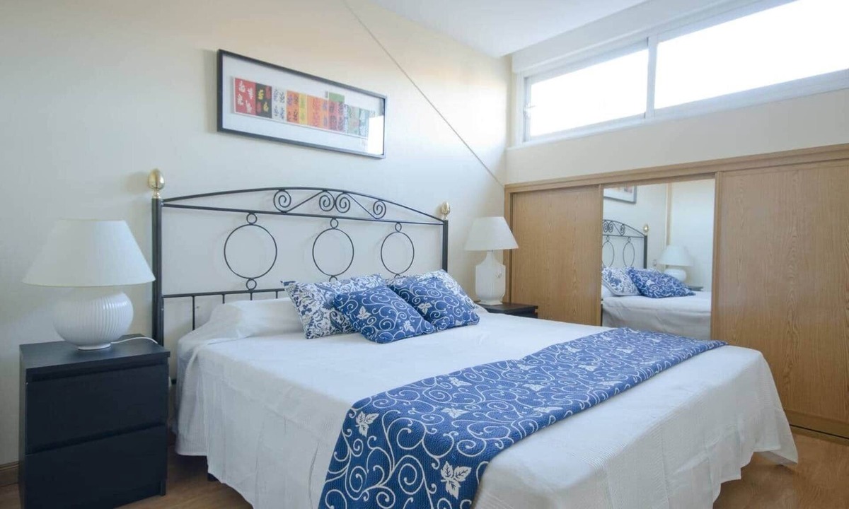 Prosperidad Apartment | Terrace, bright, and centrally located