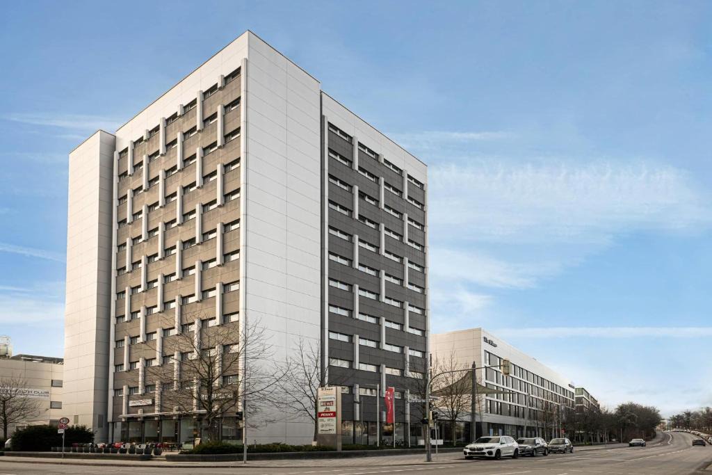 Alte Heide-Hirschau Hotel | The Rilano Hotel Munich, Trademark Collection by Wyndham