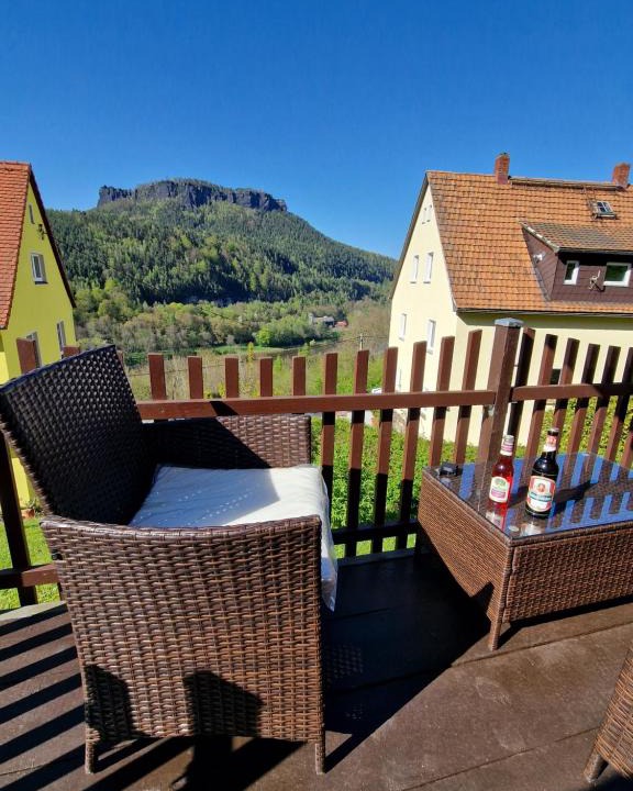 Konigstein an der Elbe House | Tinyroom mit Ausblick
