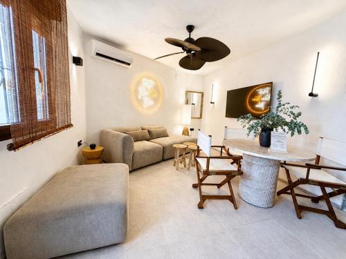 Zahara de los Atunes Apartment | Tirititrán Boutique a pie de playa