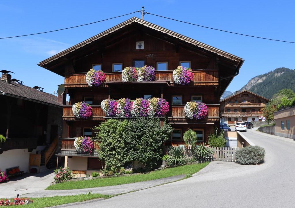 Bruck am Ziller Apartment | Tröger II