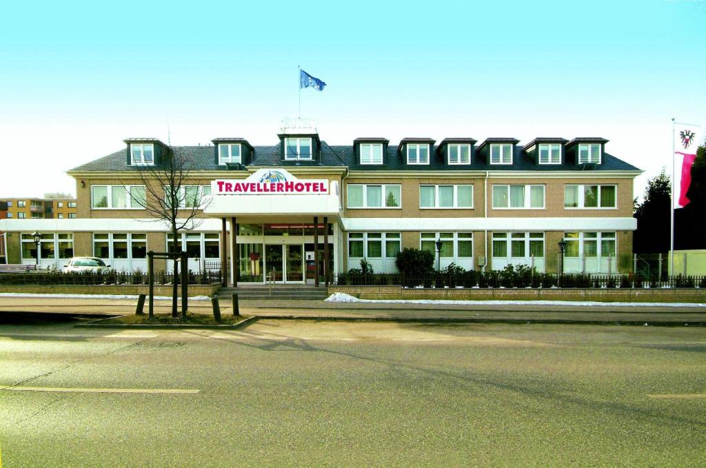 Huxtertor/Muhlentor/Gartnergasse Hotel | Traveller Hotel