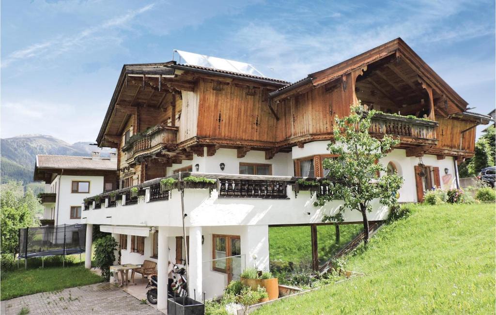 Kartitsch Apartment | Two-Bedroom Apartment in Kartitsch