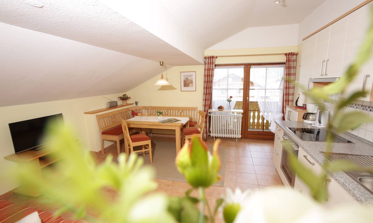 Piding Apartment | Type C Apartment Chiemsee 2nd floor 50 sqm up to 4 persons, 1 bedroom, balcony