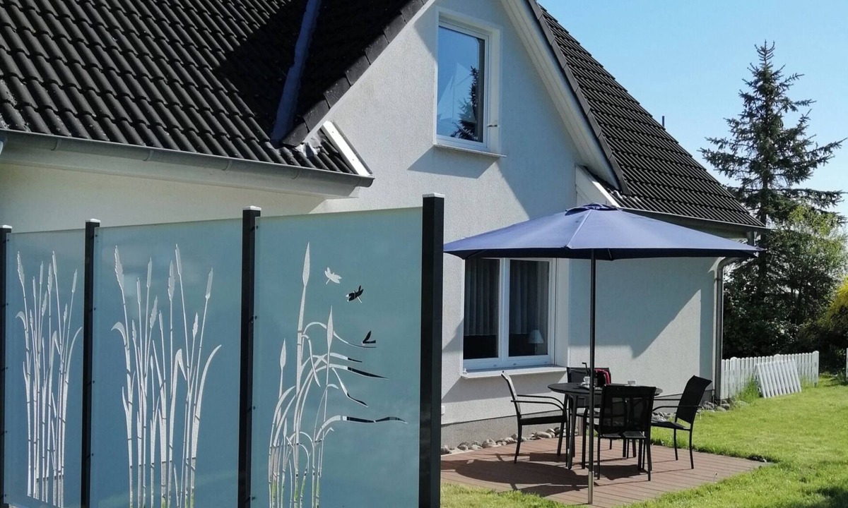 Hohenkirchen Apartment | Uns Huus Maike quiet, cozy vacation apartment on the Wohlenberger Wiek