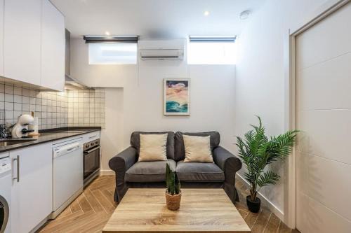 Bellas Vistas Apartment | Urban Quiet in Madrid - Ideal for Couples
