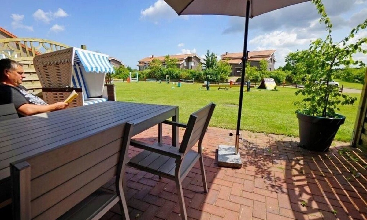 Hohen Wieschendorf Apartment | Vacation apartment/apartment for 3 guests with 60m² in Hohen Wieschendorf (147734)