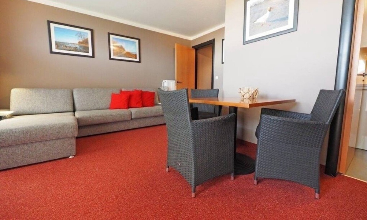 Hohen Wieschendorf Apartment | Vacation apartment/apartment for 4 guests with 56m² in Hohen Wieschendorf (301685)