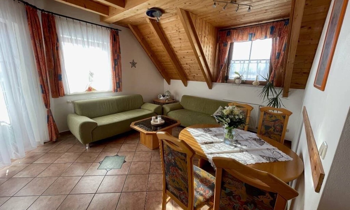 Ferienwohnungen Kirchberg Bad Neualbenreuth | Neualbenreuth