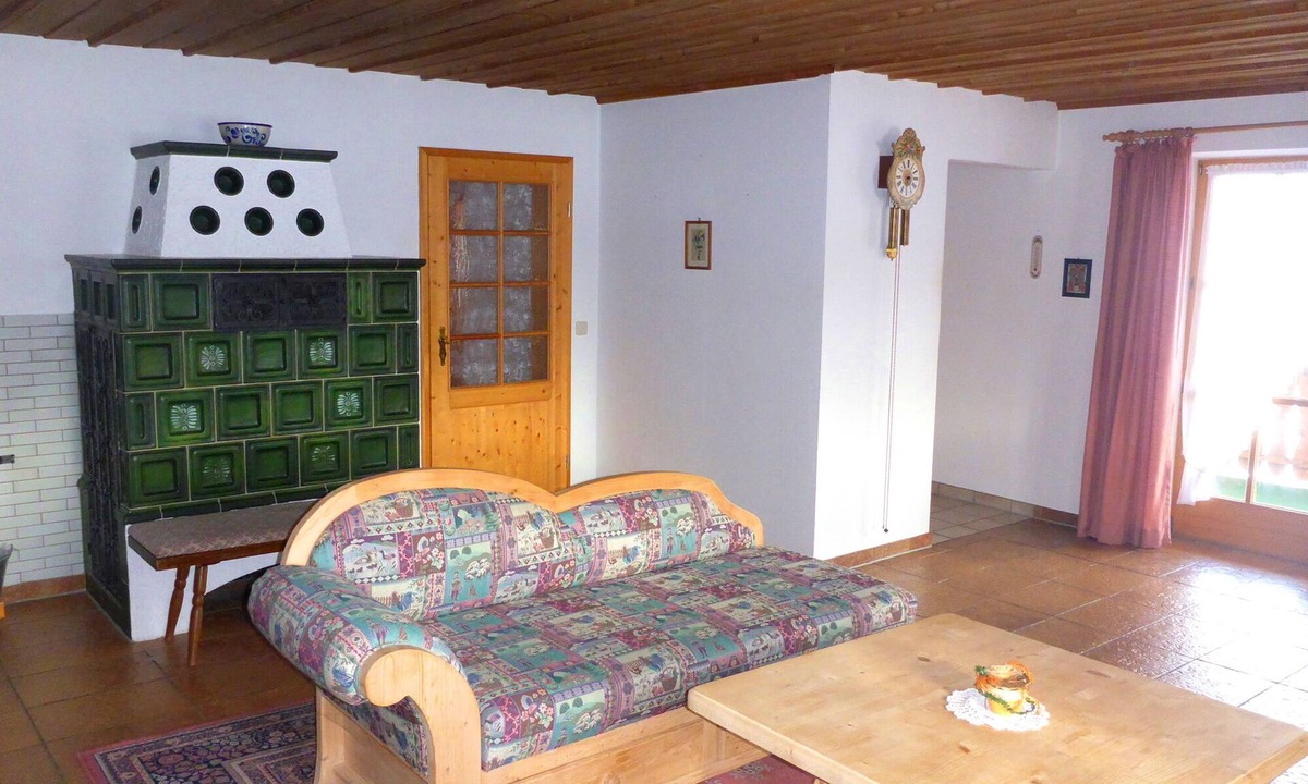 Bischofswiesen Apartment | Vacation apartment no. 14 for 2 - 4 persons, approx. 100 m², 1 bedroom, living room, kitchen, bathroom