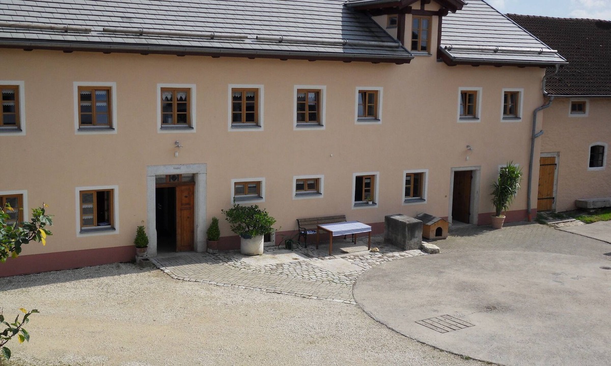 Schernfeld Apartment | Vacation apartment/apartment for 5 guests with 65m² in Schernfeld (250233)