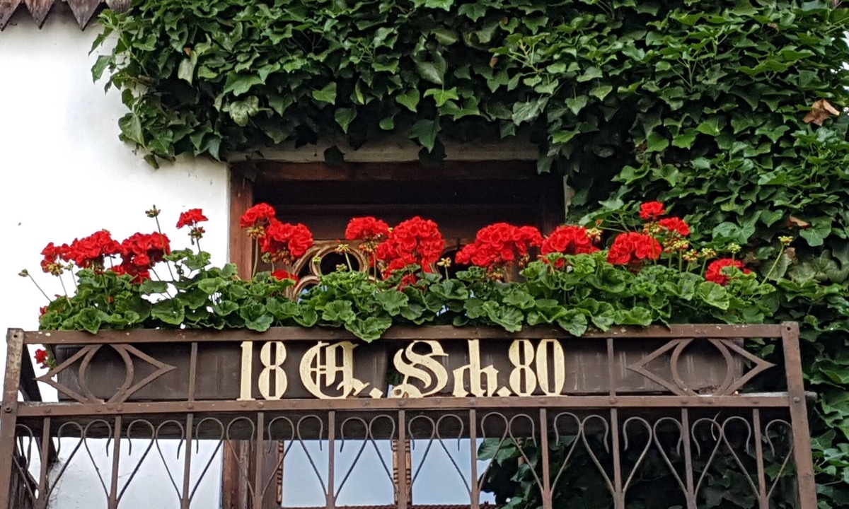 Burggen Apartment | Vacation apartment/apartment for 4 guests with 86m² in Burggen (268488)