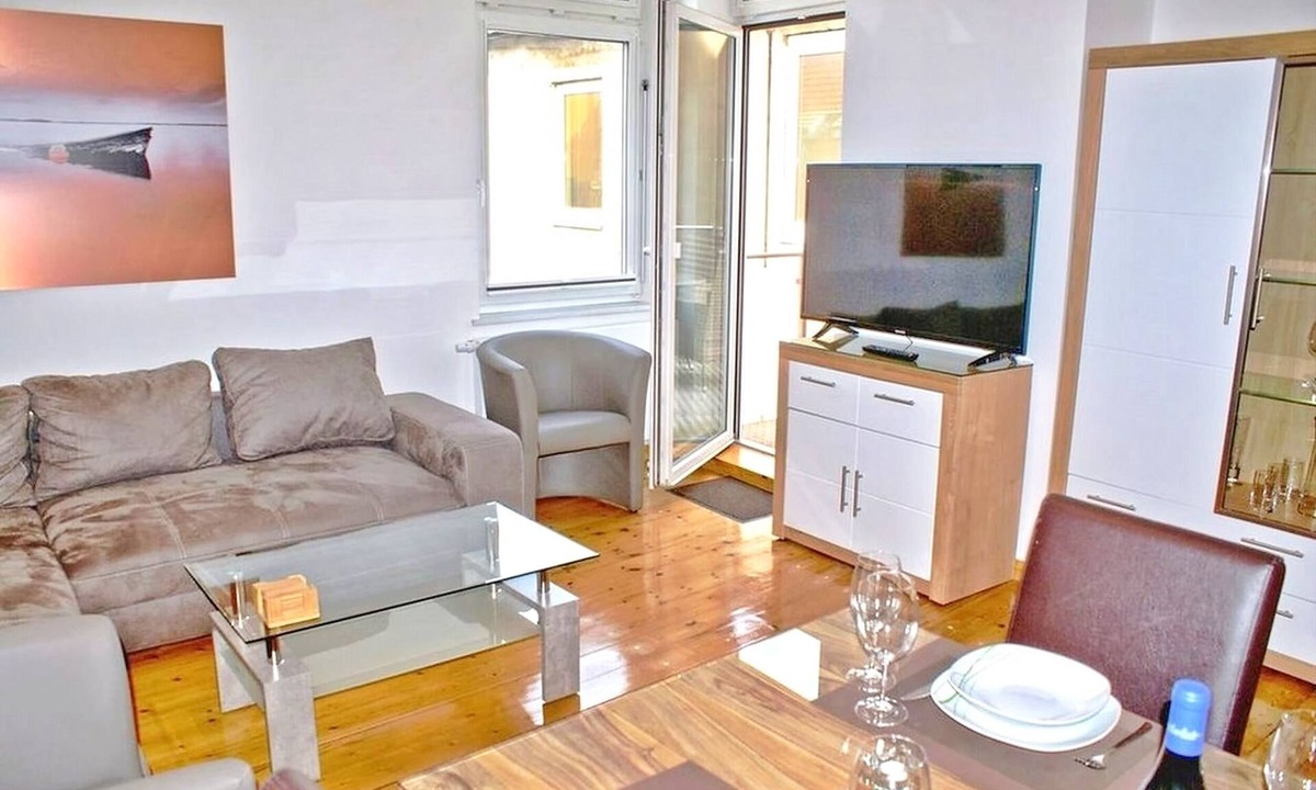 Wismar Apartment | Vacation apartment/apartment for 4 guests with 54m² in Wismar (301536)
