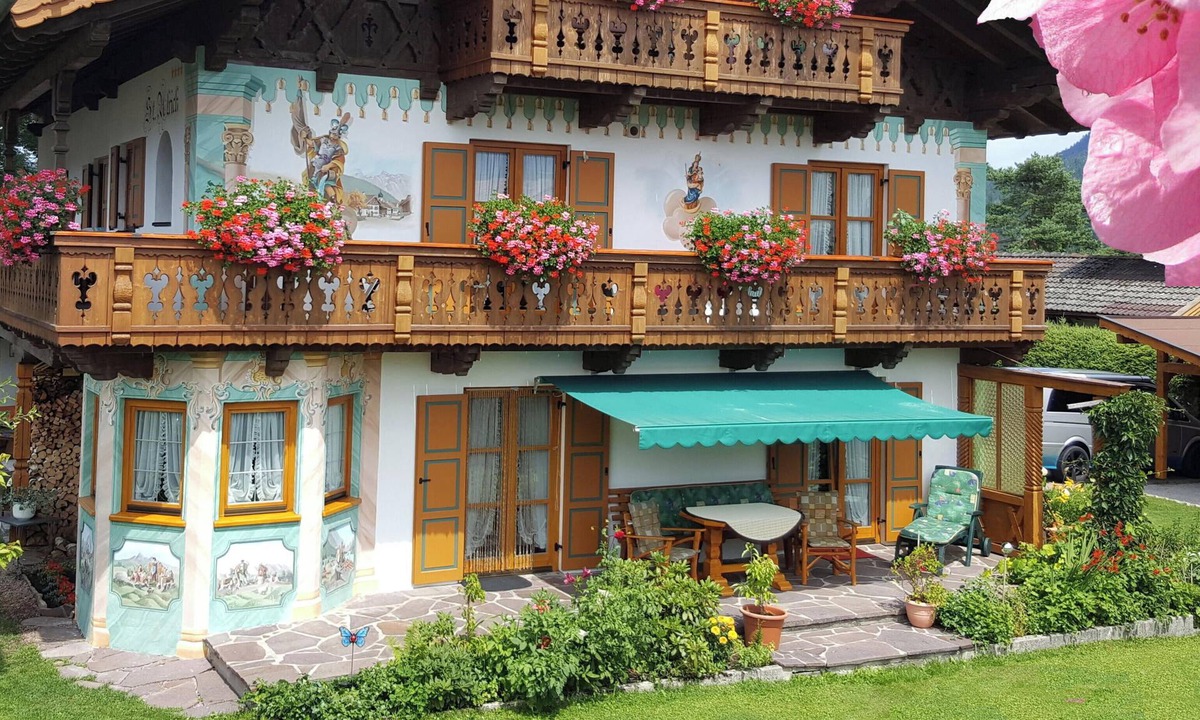 Kruen Apartment | Vacation apartment/apartment for 2 guests with 38m² in Krün (312435)