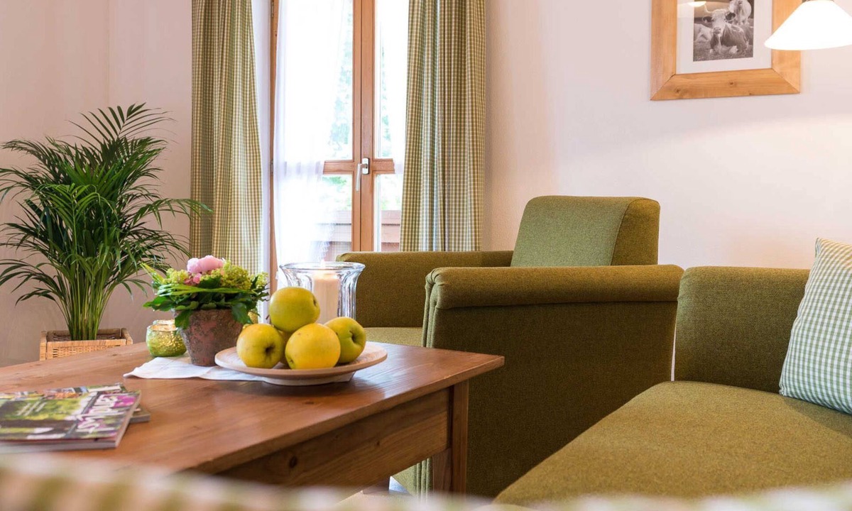 Abwinkl Apartment | Vacation apartment 2 - Seerose am See - Dream vacation directly on Lake Tegernsee