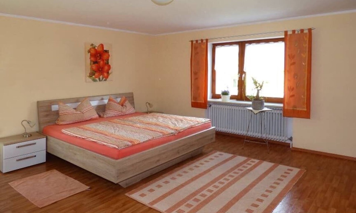 Gleissenberg Apartment | Vacation apartment with terrace and mountain view of the Hoher Bogen