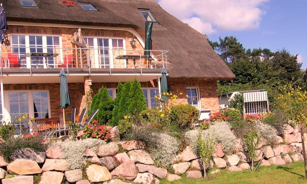Gross Zicker Apartment | Vacation apartment/apartment for 6 guests with 90m² in Groß Zicker (20613)