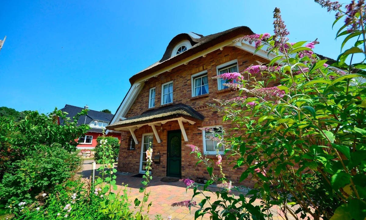 Gross Zicker Apartment | Vacation apartment/apartment for 4 guests with 75m² in Groß Zicker (20619)