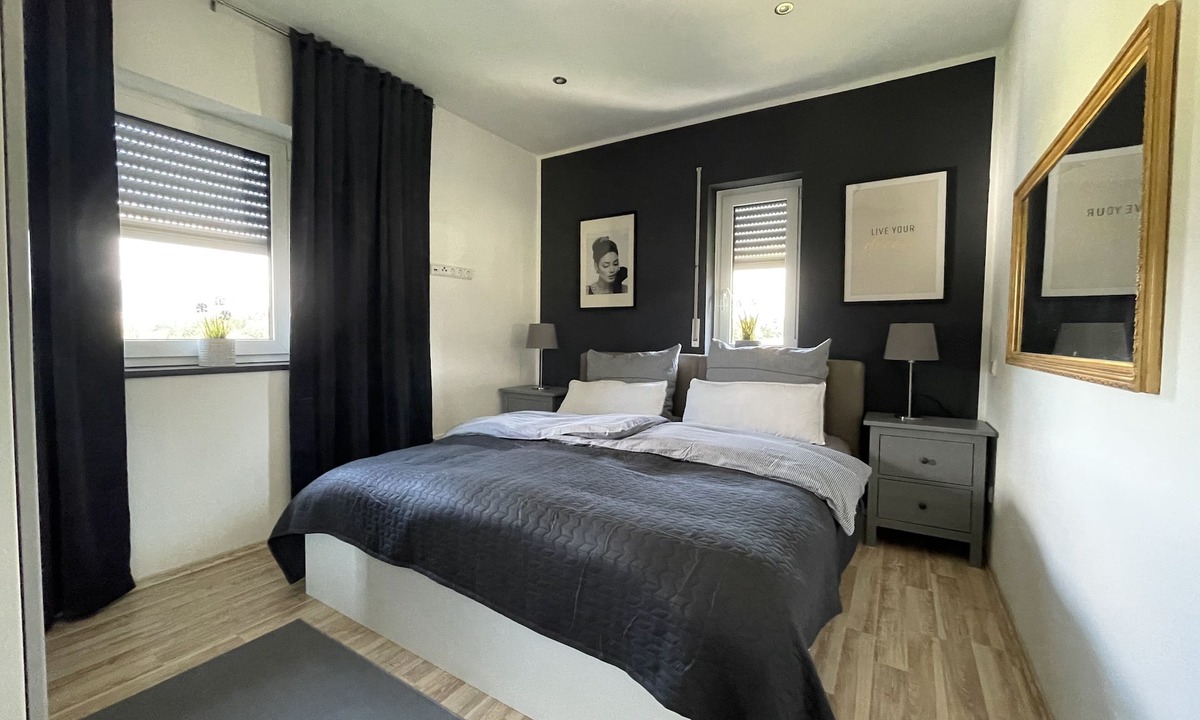 Schaufling Apartment | Vacation apartment Gawlik 2, close to the center of Deggendorf, short and long-term vacationers