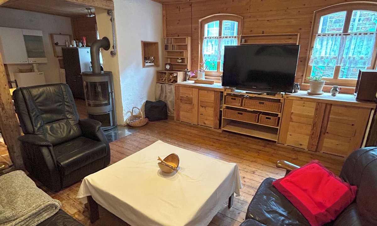Koblenz Apartment | Vacation apartment in 200-year-old Winningen winegrower's house