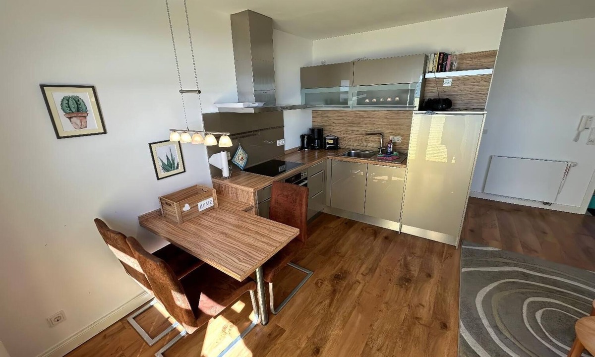 Orth Apartment | Vacation apartment - "Schöne Aussicht" with balcony and sea view directly on the waterfront