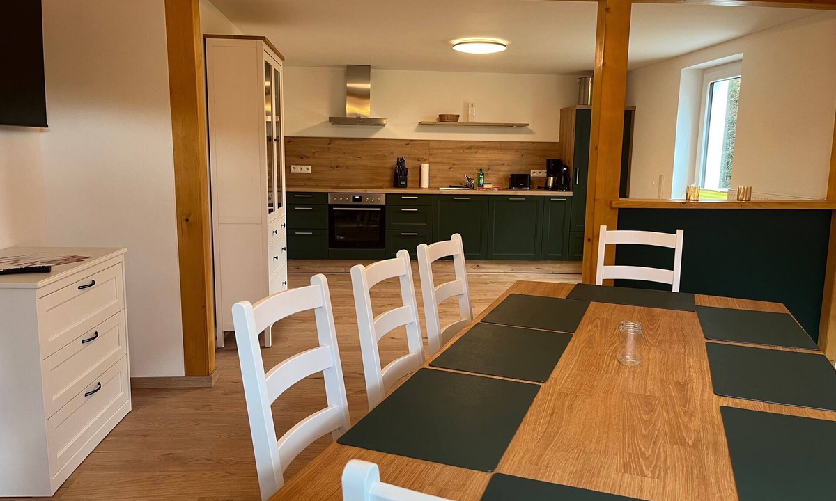 Reinhardtsdorf-Schoena Apartment | Vacation apartment/apartment for 8 guests with 115m² in Reinhardtsdorf-Schöna (297778)
