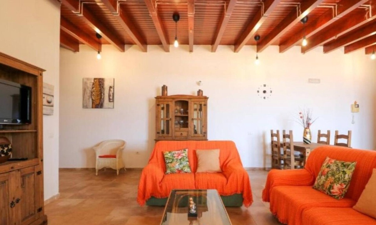 Galdar House | Vacation Home 'Estrella House' with Private Pool, Private Terrace and Wi-Fi