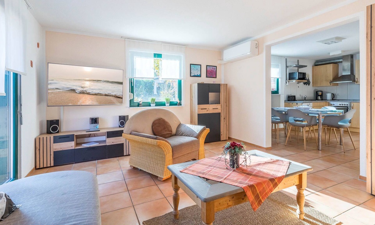 Redewisch House | Vacation home for 6 guests with 90m² in Boltenhagen (305059)