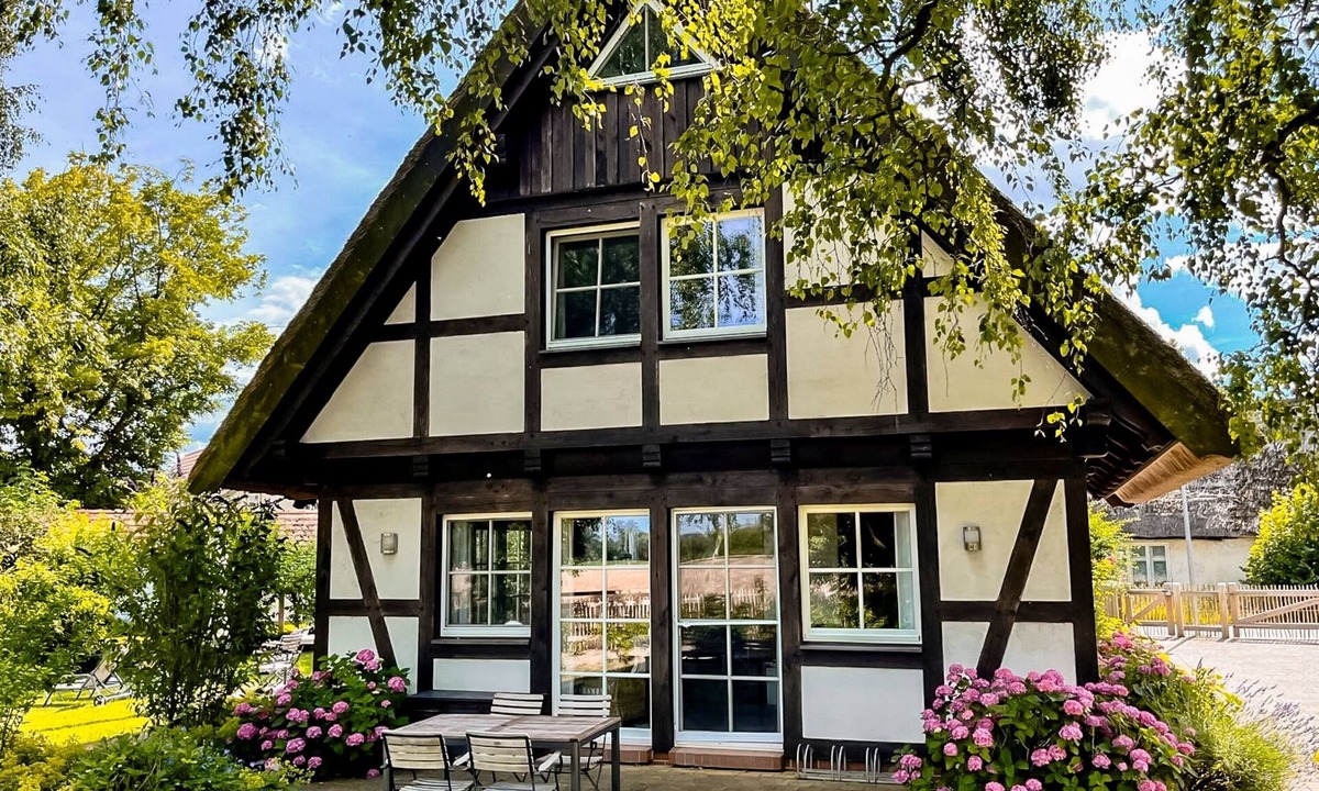 Liepe House | Vacation home for 9 guests with 140m² in Liepe (307222)