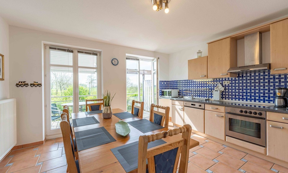 Hohen Wieschendorf House | Vacation home for 6 guests with 160m² in Hohenkirchen (166169)