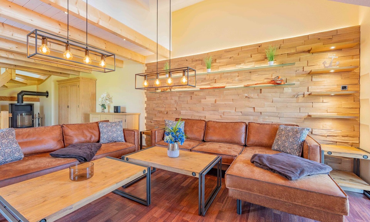 Hohen Wieschendorf House | Vacation home for 8 guests with 185m² in Hohenkirchen (166168)