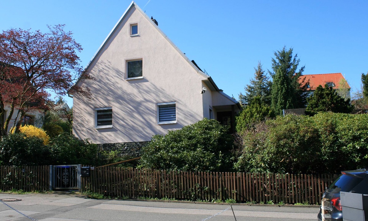 Harthau House | Vacation home Saxony in the Harthau district in a quiet residential area on the edge of the forest
