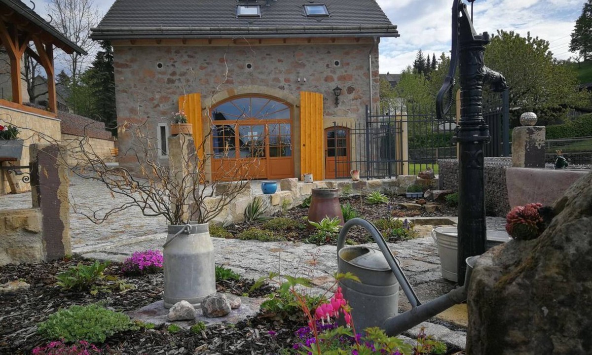 Altenberg House | Vacation in the old barn - vacation home, 2 bedrooms, shower, bath, WC
