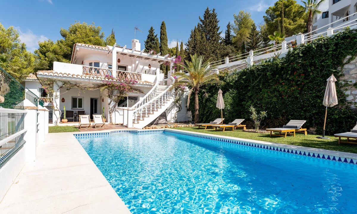 Mijas Villa | Villa "Casa Rocas" with Mountain View, Private Pool & Wi-Fi