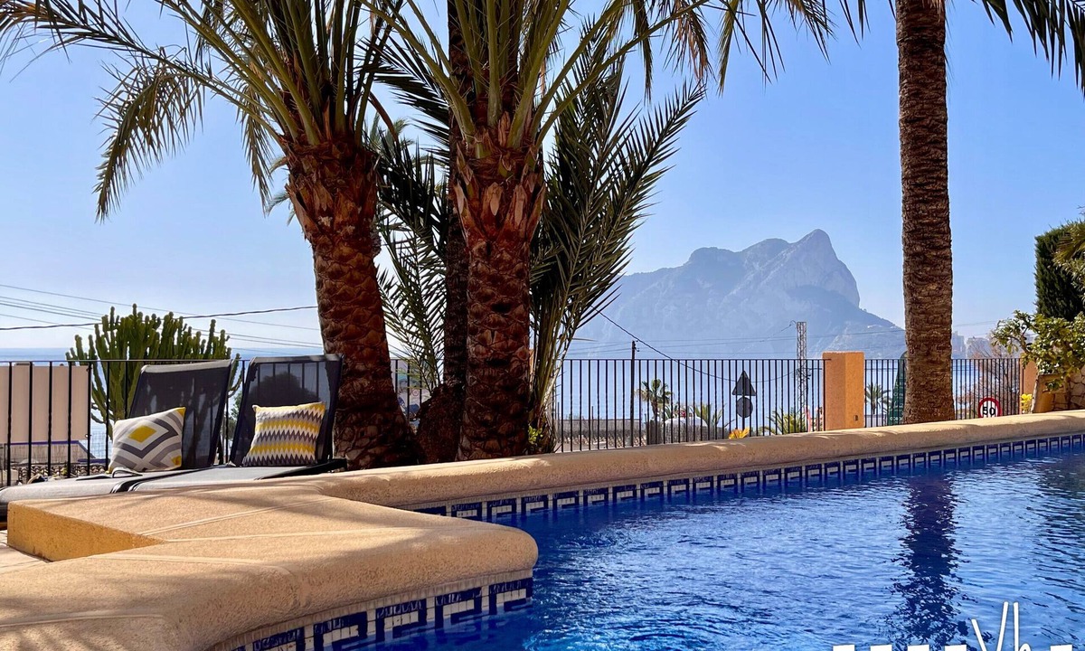 Benissa Coast Villa | Villa EVA in Benissa – Opposite Cala Les Bassetes, 6 bedrooms, private pool, sea views, air conditioning and Wi-Fi