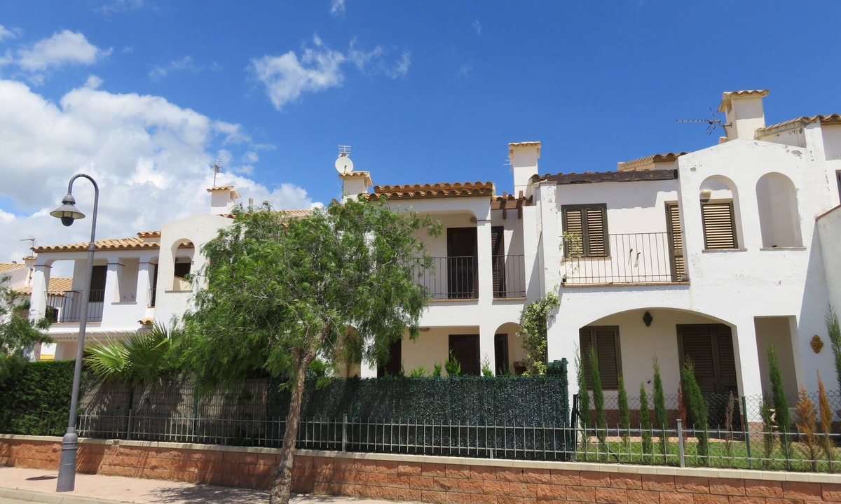 Torroella de Montgri Villa | Villa "La Platera 345" with Private Terrace, Shared Pool & Wi-Fi