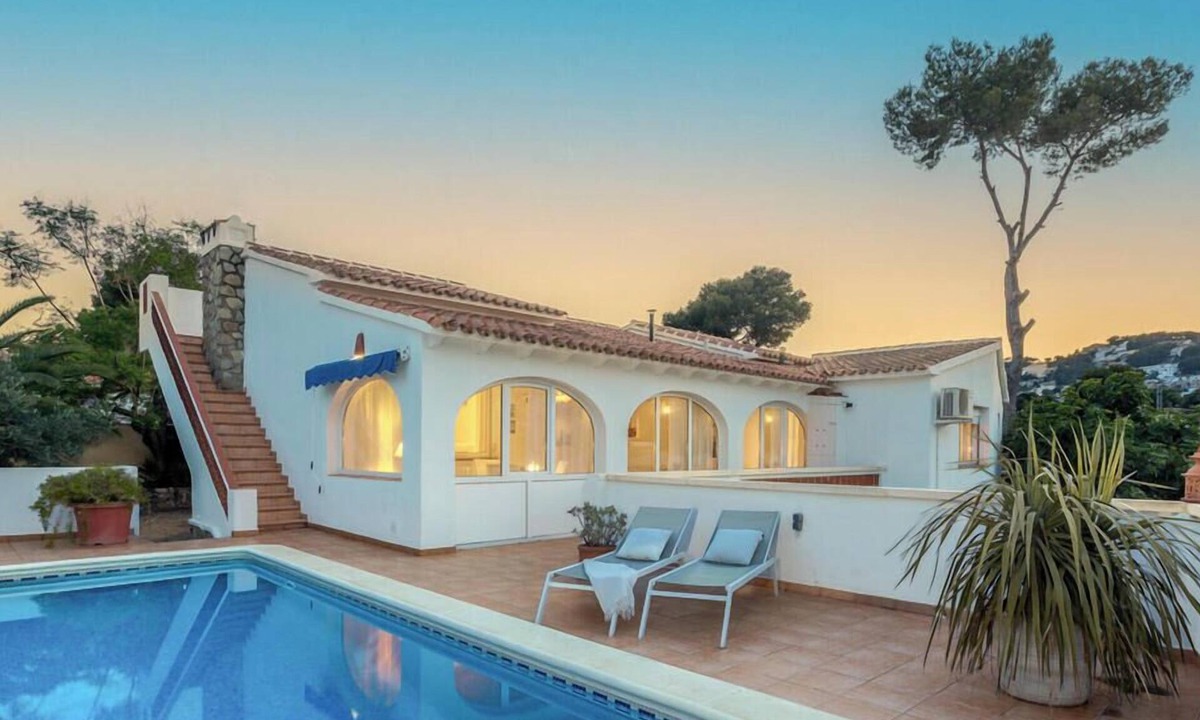Pinar del Advocat Villa | Villa TAINA ITI by Abahana Villas
