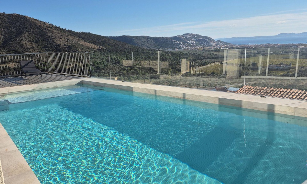 El Mas Fumats House | Villa with breathtaking bay view