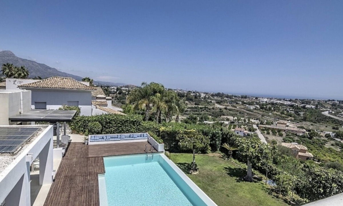 Benahavis Villa | Villa with infinity pool, panoramic views - 12 guests